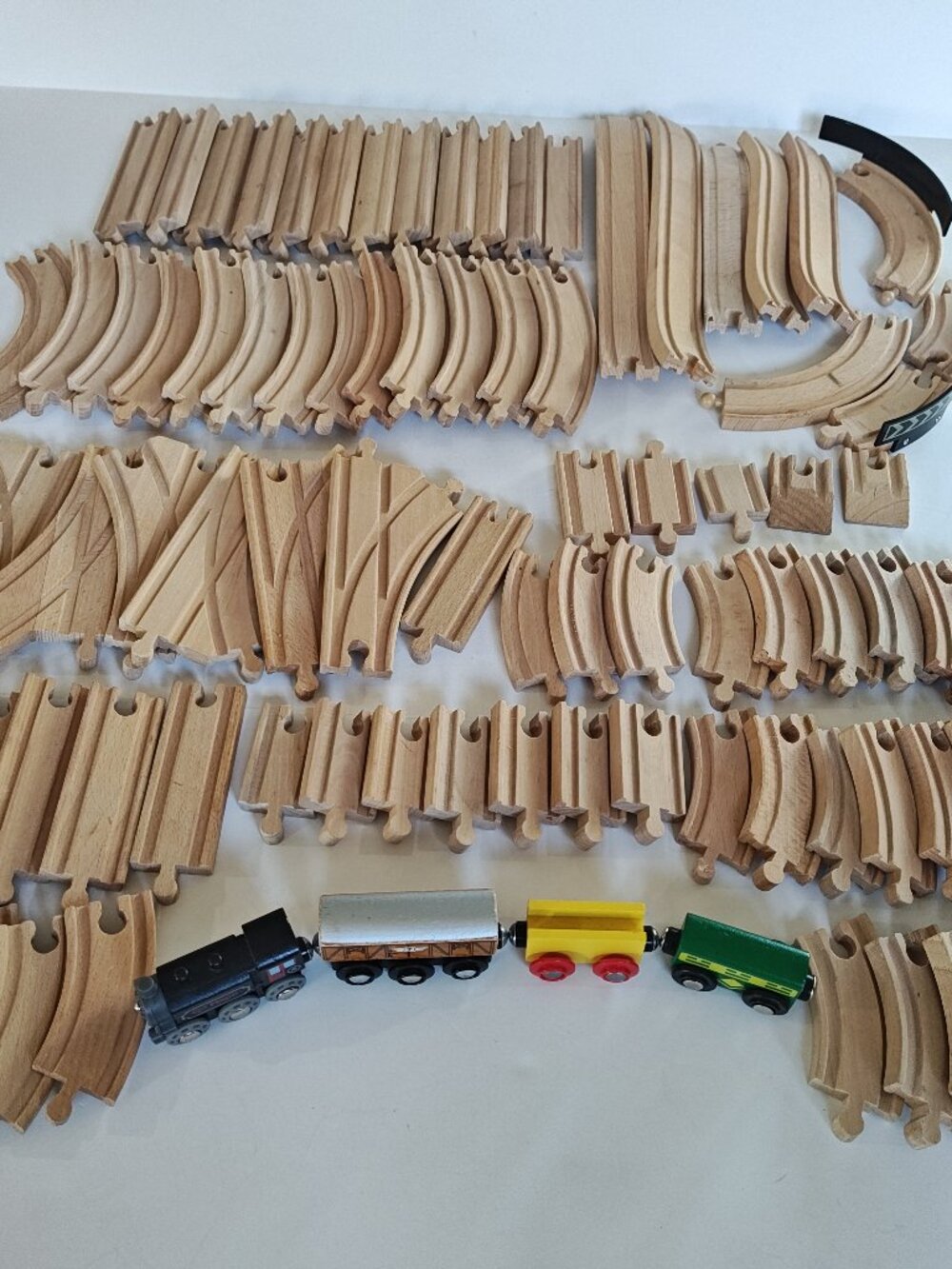 Wooden Train Railway Set 93 Pieces Brio-Compatible Track and Train